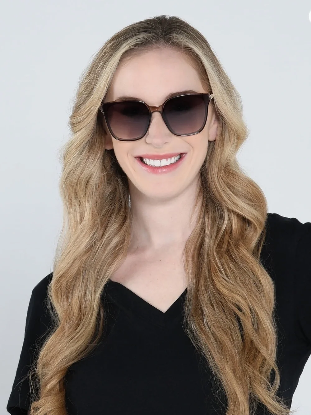 Foster Grant Women’s Rectangle Smoke Grey Fashion Sunglasses NWOT